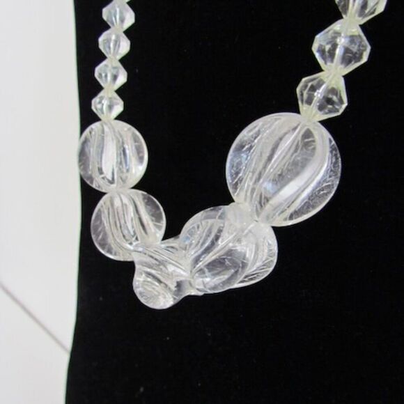 Vintage Chunky Clear Lucite Necklace 1940s 50s - Picture 3 of 8